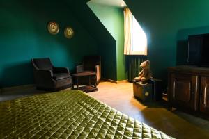 TV a/nebo společenská místnost v ubytování Hotel Ter Polders