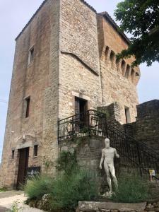 Foto dalla galleria di Torre Caetani- Night in a medieval tower a Todi