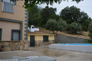 Piscina en o cerca de CASA DE SANTO DOMINGO