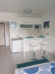 Kuchyň nebo kuchyňský kout v ubytování Apartman Katarina