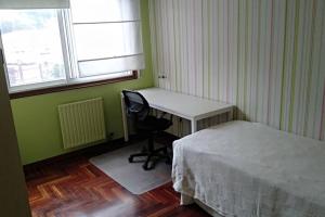 Posteľ alebo postele v izbe v ubytovaní Vivienda 3 dormitorios zona Balaídos-Pza. América