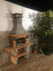 Ogród w obiekcie Casas Juani- chalet con piscina