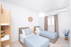 Gallery image of Salty Villas, Chrissipi in Andiparos