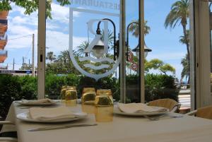 Fotografie z fotogalerie ubytování Hotel Rovira v destinaci Cambrils