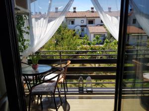 Balkón alebo terasa v ubytovaní Apartments Barac