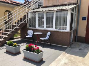 Balkón alebo terasa v ubytovaní Sepic Apartments