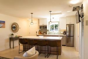 Η κουζίνα ή μικρή κουζίνα στο 90 San Luis Street Unit D +7 φωτογραφίες