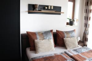Postel nebo postele na pokoji v ubytování Villa Toscana