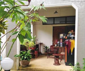 Balkón nebo terasa v ubytování Guesthouse 88 Phang Nga