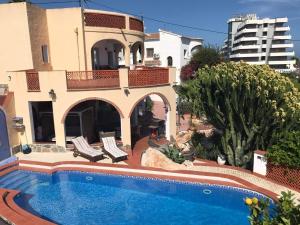 Basen w obiekcie Villa Vid-Bil Calpe lub w pobliżu