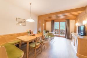 Kuchyň nebo kuchyňský kout v ubytování Pension Apartments Pardell