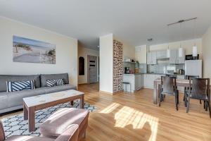 Kuchyňa alebo kuchynka v ubytovaní Comfort Apartments Dolny Sopot