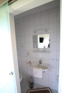 Koupelna v ubytování Hotel-Pension- Vesperstube Waldblick + 28 fotografií