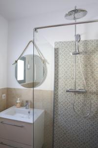 Koupelna v ubytování Vivienda de Alojamiento Rural Casa Naty + 32 fotografií