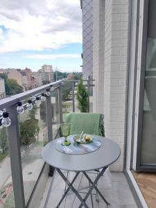 Balkón alebo terasa v ubytovaní Apartament 53 Długie Ogrody Gdańsk