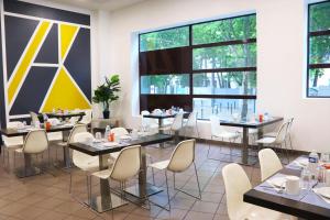 Restaurace v ubytování Comfort Aparthotel Nimes Centre + 37 fotografií