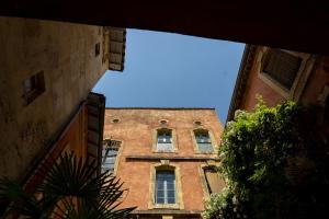 Gallery image of Rue du Château in Tarascon +49 photos