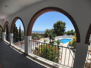 Bazén v ubytovaní Villa Rafaela alebo v jeho blízkosti