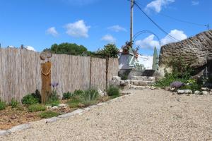 A garden outside Kakukkfu Barlang-Vendeghaz