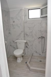 Gallery image of Gatos Village Studios & Apartments in Asprovalta