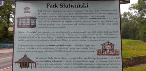 Certifikát, ocenenie alebo iný dokument vystavený v ubytovaní Apartament ZOYA + garaż