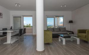 Posedenie v ubytovaní Apartments Villa Hadria