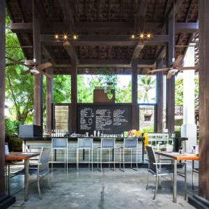 Foto de la galeria de The Slate, Phuket a Nai Yang Beach
