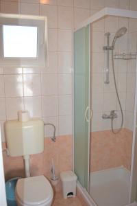 Koupelna v ubytování Apartments Janja