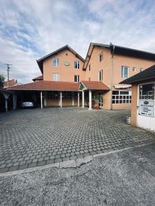 Gallery image of Konak Aleksandar in Mladenovac