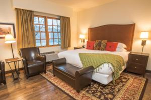 Postel nebo postele na pokoji v ubytování Columbia Cliff Villas