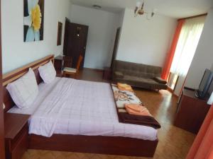 Galeriebild der Unterkunft Хотел Гнездото на орлите in Trigrad