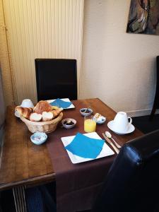 Gallery image of "Maison D'hôtes du Prieuré" in Vignoux-sur-Barangeon