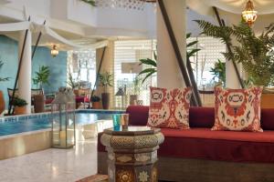Гостиная зона в AP Oriental Beach - Adults Friendly