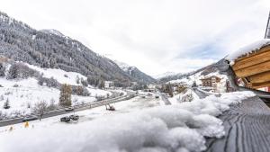 Příroda nedaleko penzionu + 18 fotografií
