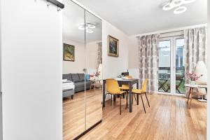 Posedenie v ubytovaní Exclusive Apartments Marina by Noclegi Renters