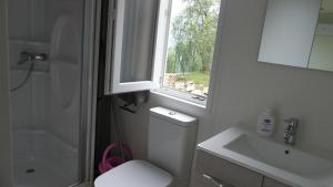 Koupelna v ubytování Agricampeggio Relax Maxicaravan