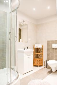 Łazienka w obiekcie Willa u Bohuna Jacuzzi & Sauna