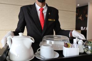 Členové personálu v ubytování Swiss-Belinn Gajah Mada Medan + 27 fotografií