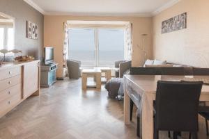 Η κουζίνα ή μικρή κουζίνα στο toplocatie Middelkerke frontal sea view