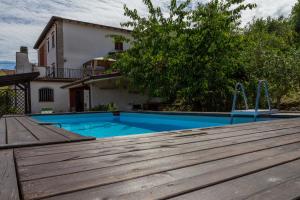 Bazén v ubytování Casa Vì - Toscana, Lunigiana, near Cinque Terre nebo v jeho okolí