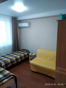 Кровать или кровати в номере Apartment in Dzhemete