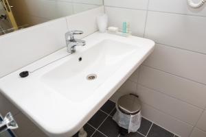 Koupelna v ubytování Tjeldsundbrua Hotel