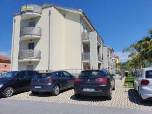 Budova, v ktorej sa apartmán nachádza