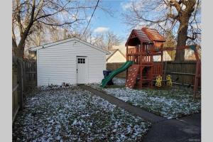 Zona de juegos para niños en Luxury Private Home in the Heart of Niagara Falls