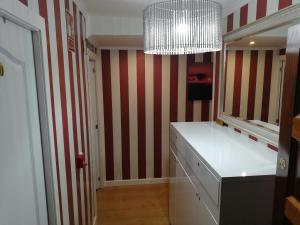 Kuchyňa alebo kuchynka v ubytovaní Residencia Compostela