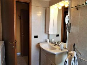 A bathroom at La Bomboniera