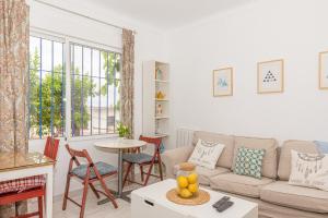 Gallery image of Blue Castle GuestHouse in Málaga