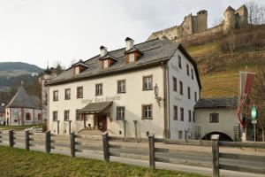 Gallery image of Ansitz Burg Heimfels in Heinfels
