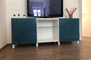 A television and/or entertainment centre at Nicole Maison