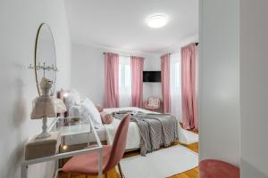 Posteľ alebo postele v izbe v ubytovaní Kuća za odmor JOSEPHINE - Linardići, Krk